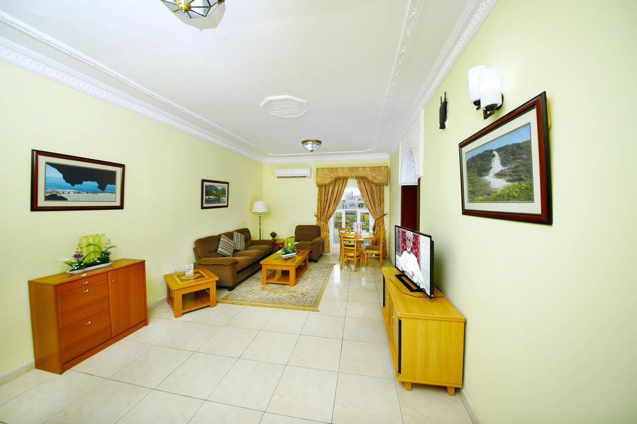 Muscat International Hotel Exterior photo